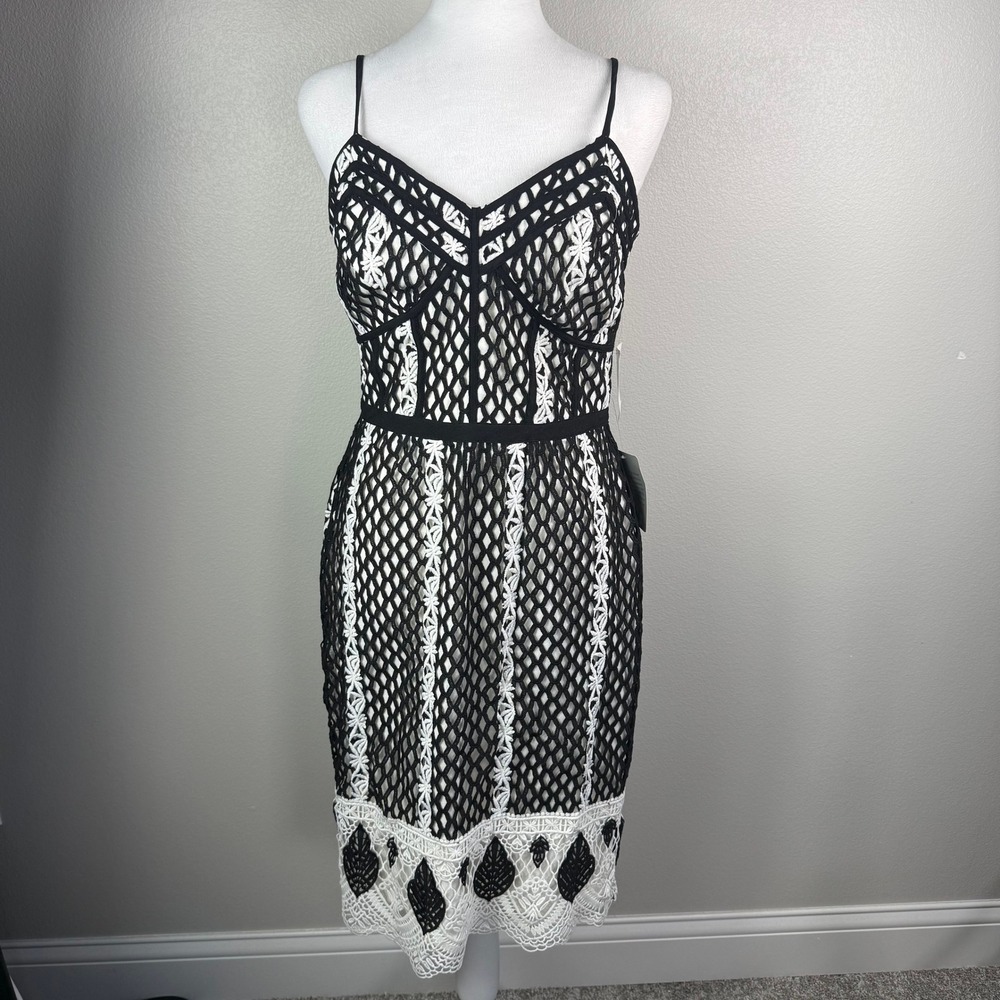 Harlyn Black & Off White Embroidered Lace Sheath Dress